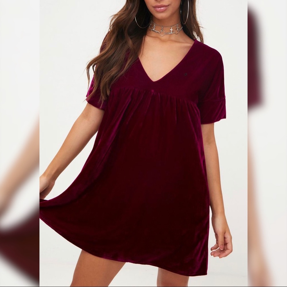 PrettyLittleThing Velvet Smock Dress